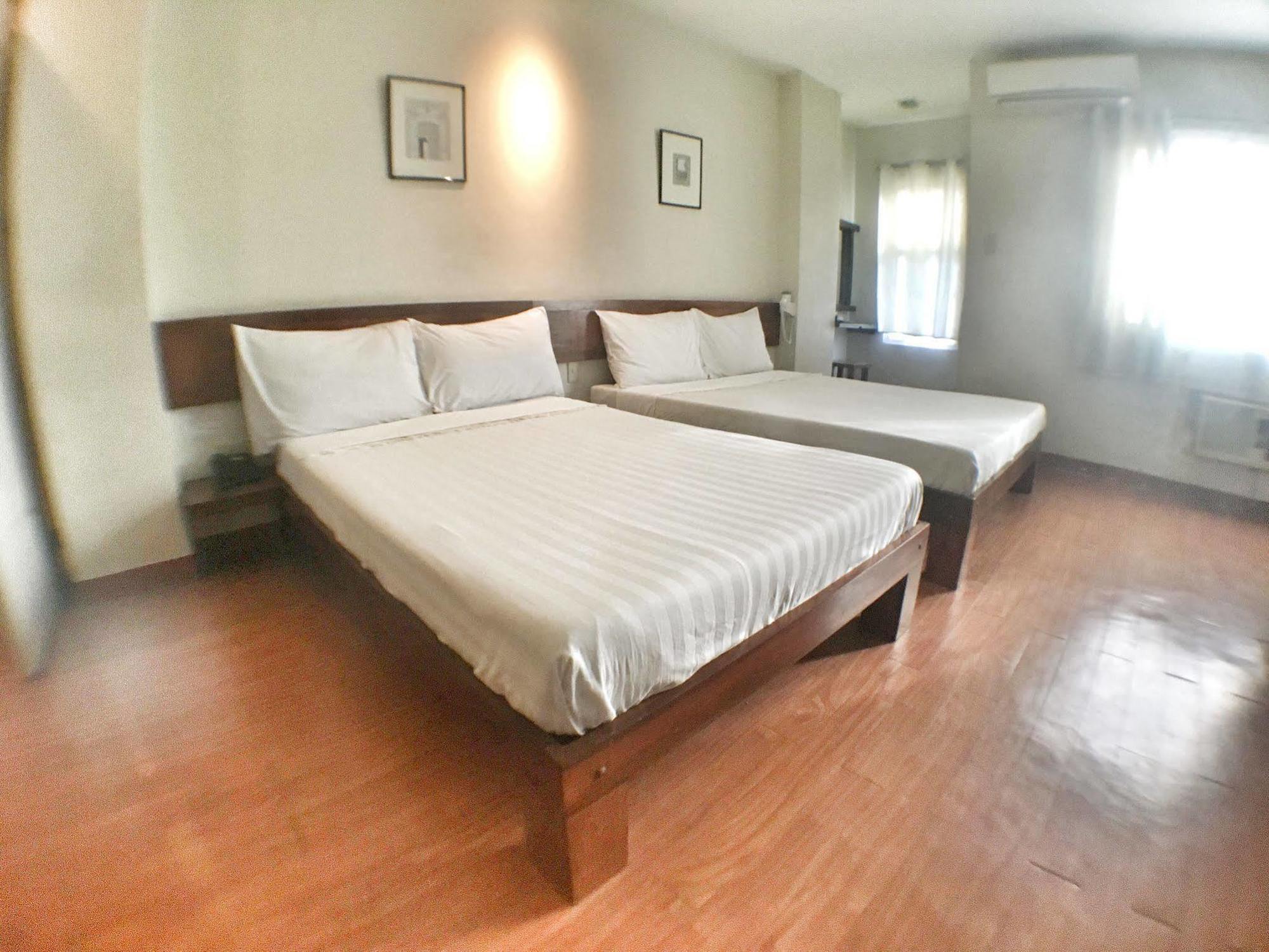 Hotel Ilocos Rosewell Exterior foto