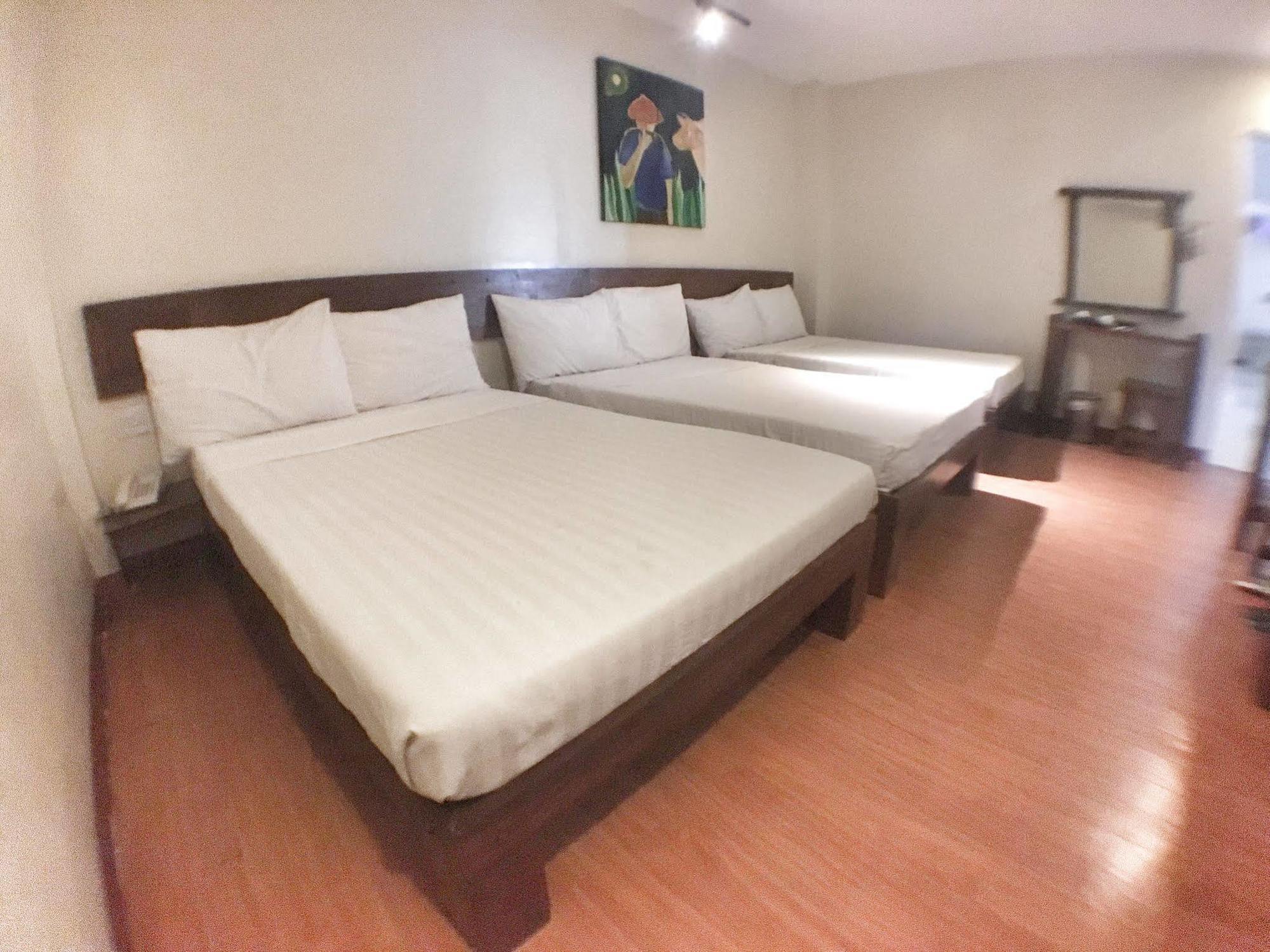 Hotel Ilocos Rosewell Exterior foto